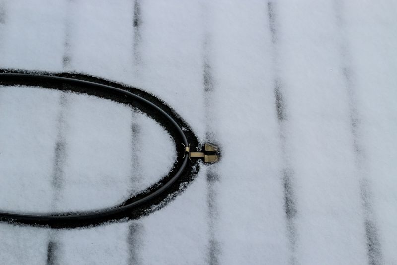 Roof Ice Dam Removal in Olympia, WA